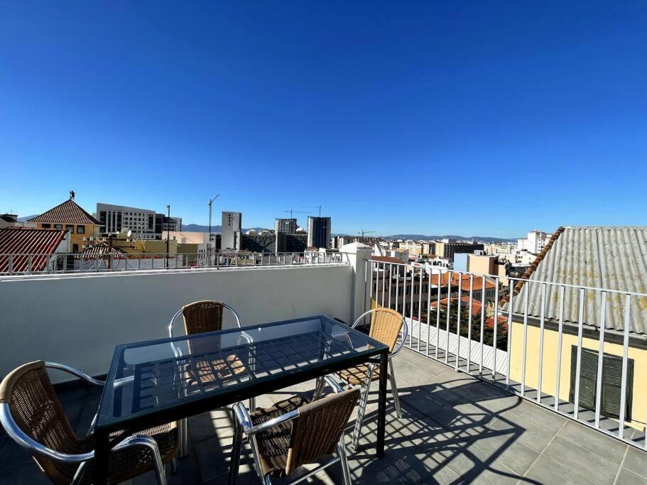 Eclectic 2Br With Shared Terrace Perfect Getaway Apartment Gibraltar Exterior photo